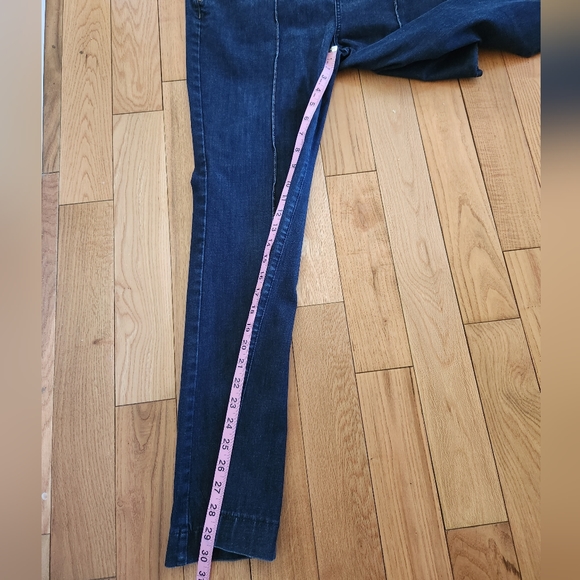 Chico's Women's Jeans Size 2/ size 12 - Picture 4 of 10